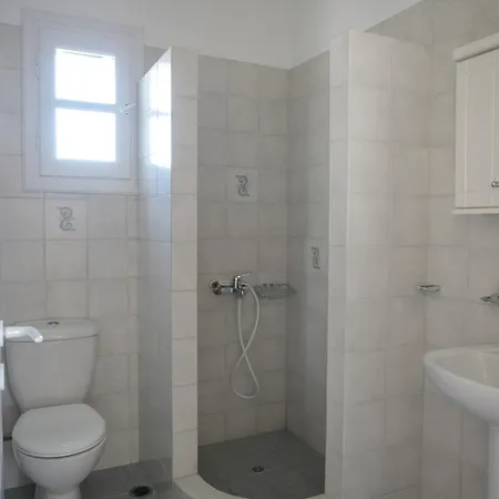 Salty 2br Sea View Naxos - Glyfada