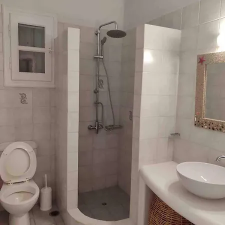Salty 2br Sea View Naxos - Glyfada Apartman Kastrákion